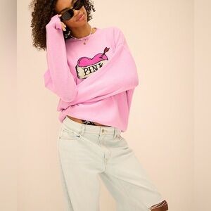 VS. PINK heart sweater-oversized small NWT